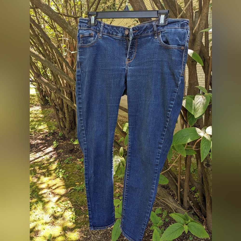 Old Navy Rockstar Low Rise Jeans
